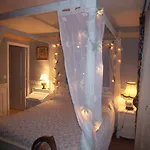 Bed & Breakfast Logis Deritel Montsûrs